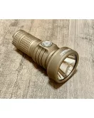 Manker MC13 II SFT40 LED 2000 Lumens with Battery (Black & Sand)